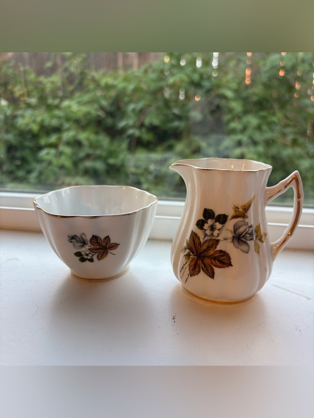 Beautiful Vintage Rosina Fine Bone China Creamer and Open Sugar Bowl Set